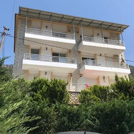 Family & Friends Apartment Llaman